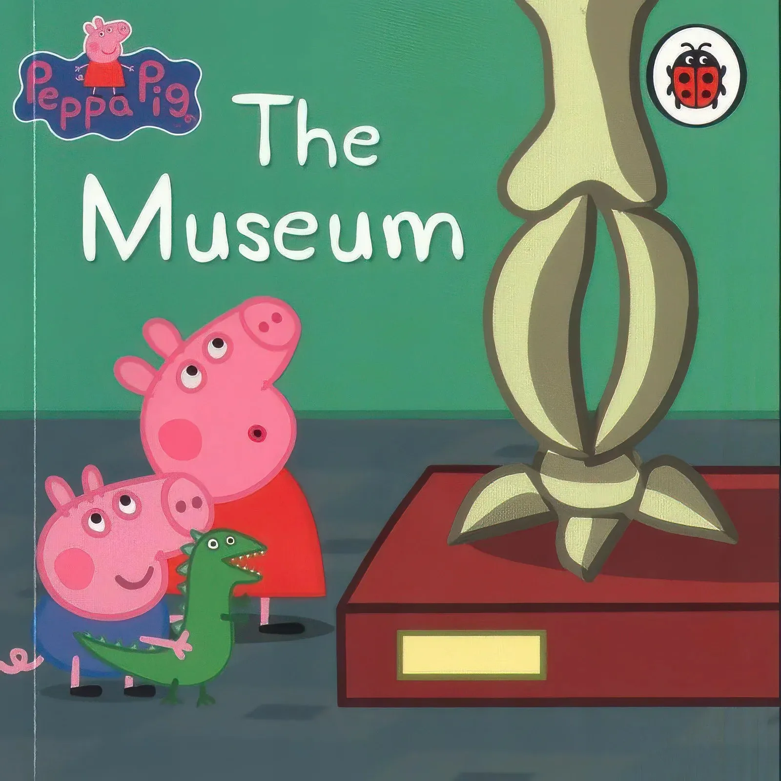 Ocean Animal Peppa Pig: The Museum Paperback Book